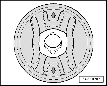 Audi Q5. A42-10282