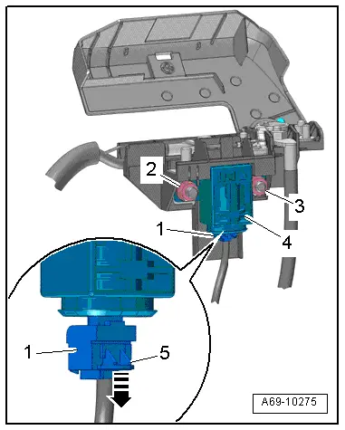 Audi Q5. A69-10275