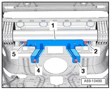 Audi Q5. A69-10490