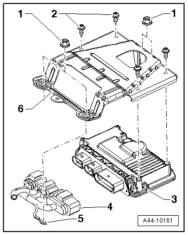 Audi Q5. A44-10161