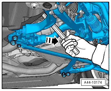 Audi Q5. A44-10174