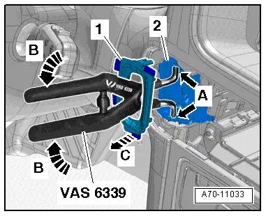 Audi Q5. A70-11033