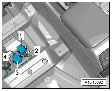 Audi Q5. A45-10092