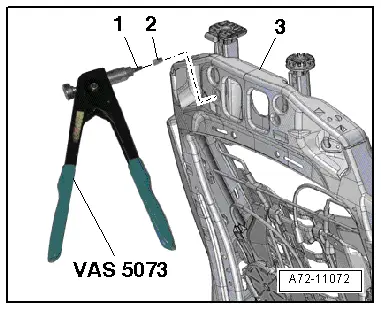 Audi Q5. A72-11072