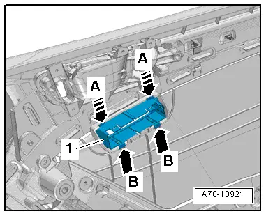 Audi Q5. A70-10921